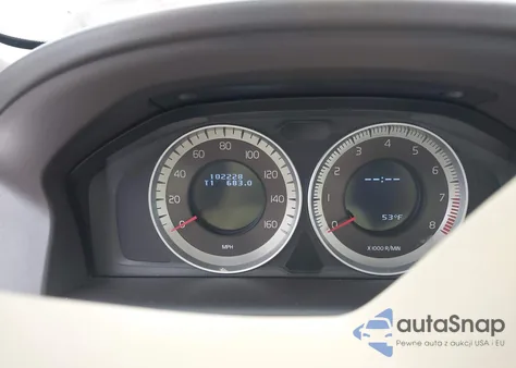 2013 Volvo Xc60 3.2 Platinum from USA, damaged, VIN YV4952DZ0D2415789